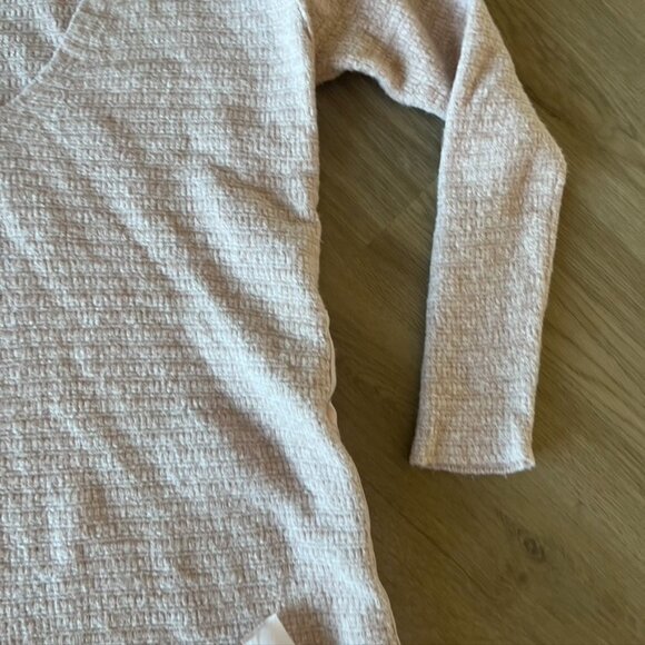 ** FREE PEOPLE PINK HEART IT TUNIC TIE SIDE SWEATER XS oversized vneck - Picture 5 of 11